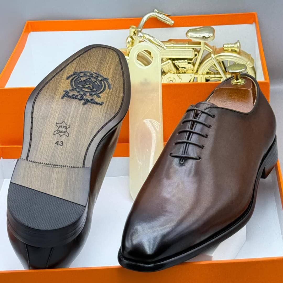 Milano Classico – Richelieu en cuir marron dégradé (paire cirée)
